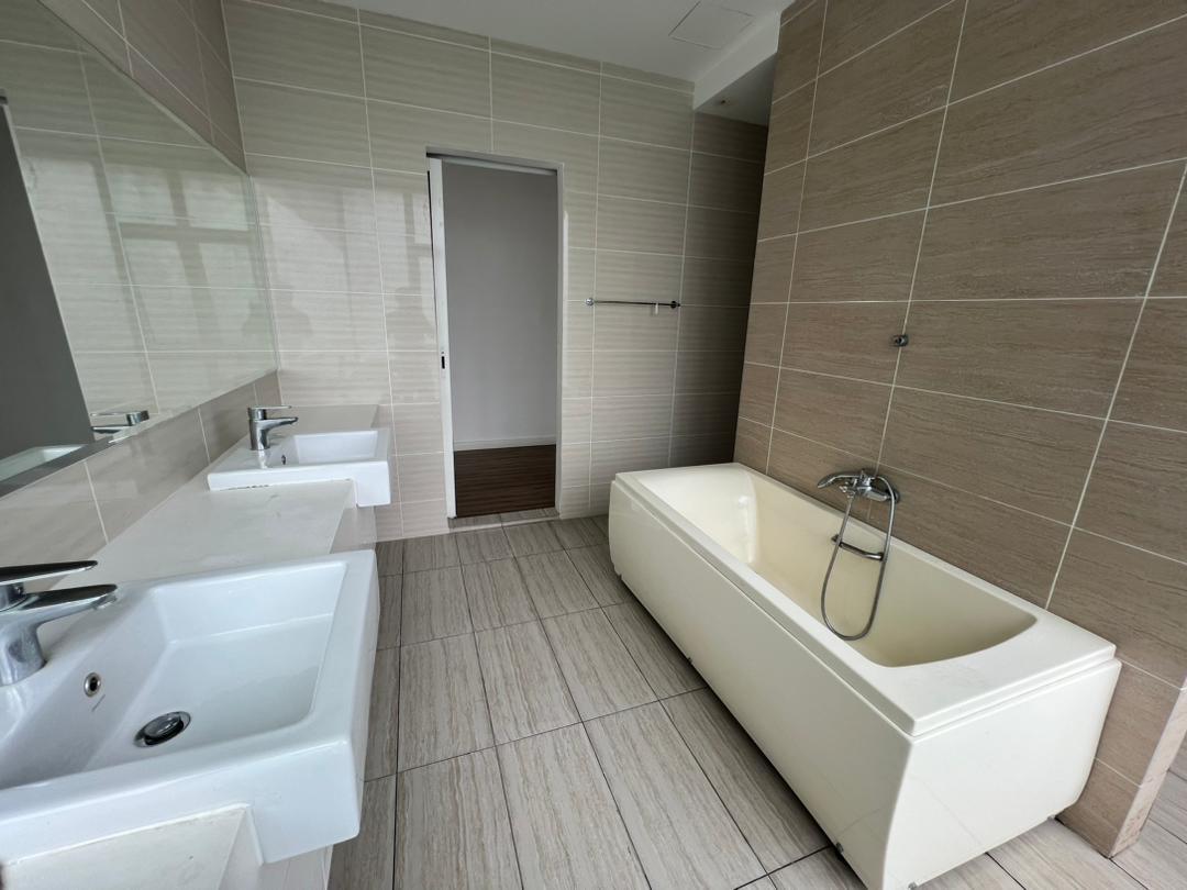 CORNER Damansara Foresta Condo Bandar Sri Damansar - photo 9