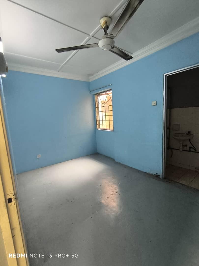 Saujana Apartment Damansara Damai Walk Up level 2 - photo 6