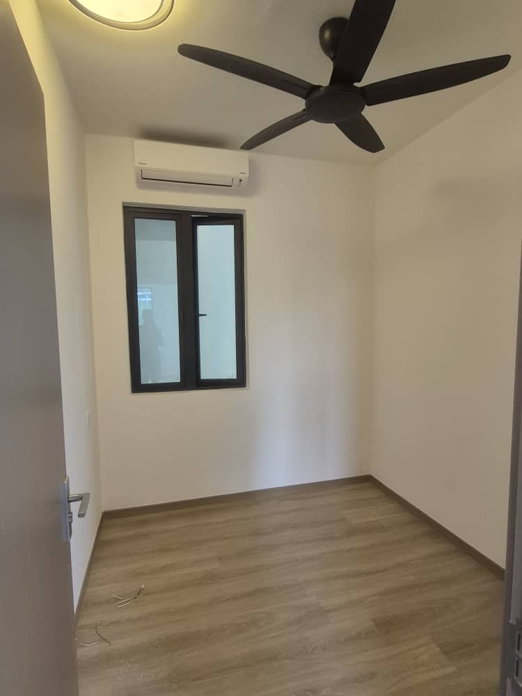 Lake City KL North in Service Residence Taman Wahy - photo 9
