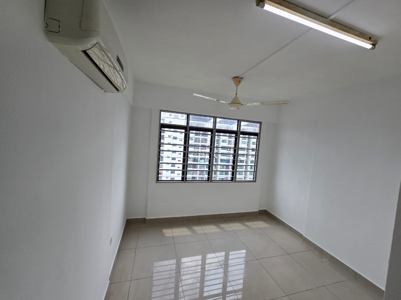 One Damansara, Damansara Damai, Selangor - photo 3