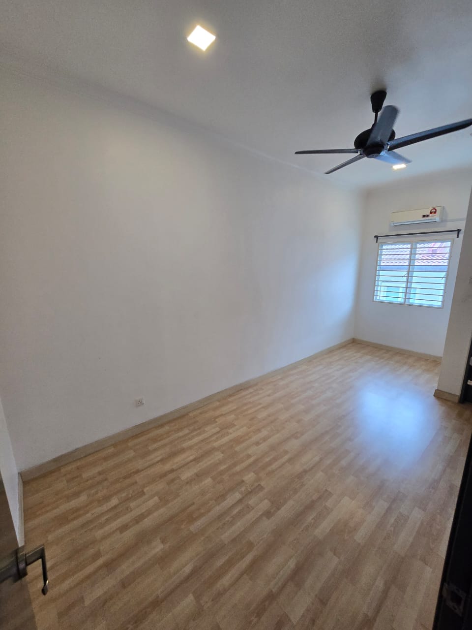 Jalan Setia Perdana U13 27K, Setia Alam shah alam - photo 6