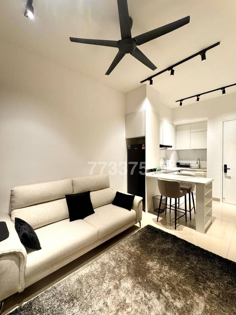 121 Residencess Cond ...