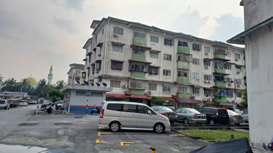 Nuri Court Pandan Indah - photo 4
