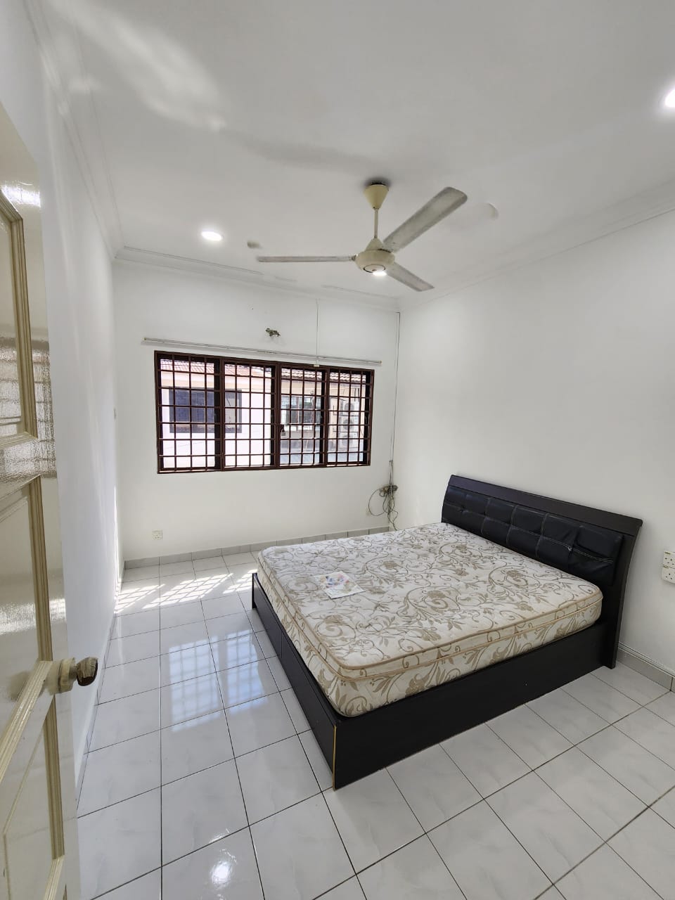 Taman Sri Segambut - photo 9
