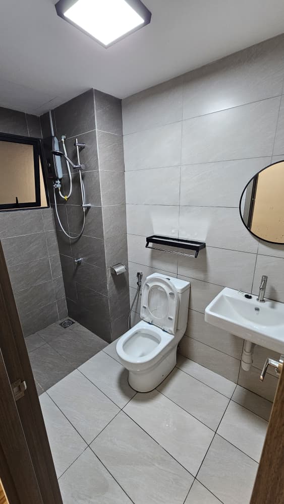 Armani Residence Sg Long Kajang Jalan Bukit Suria - photo 8