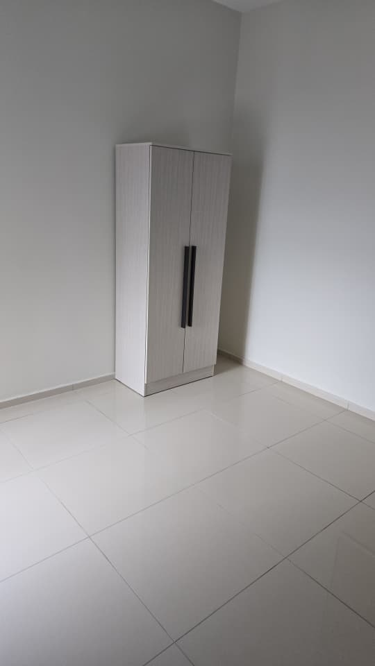 Seiring Residensi Subang Damaisuria Seksyen U6 Sha - photo 2