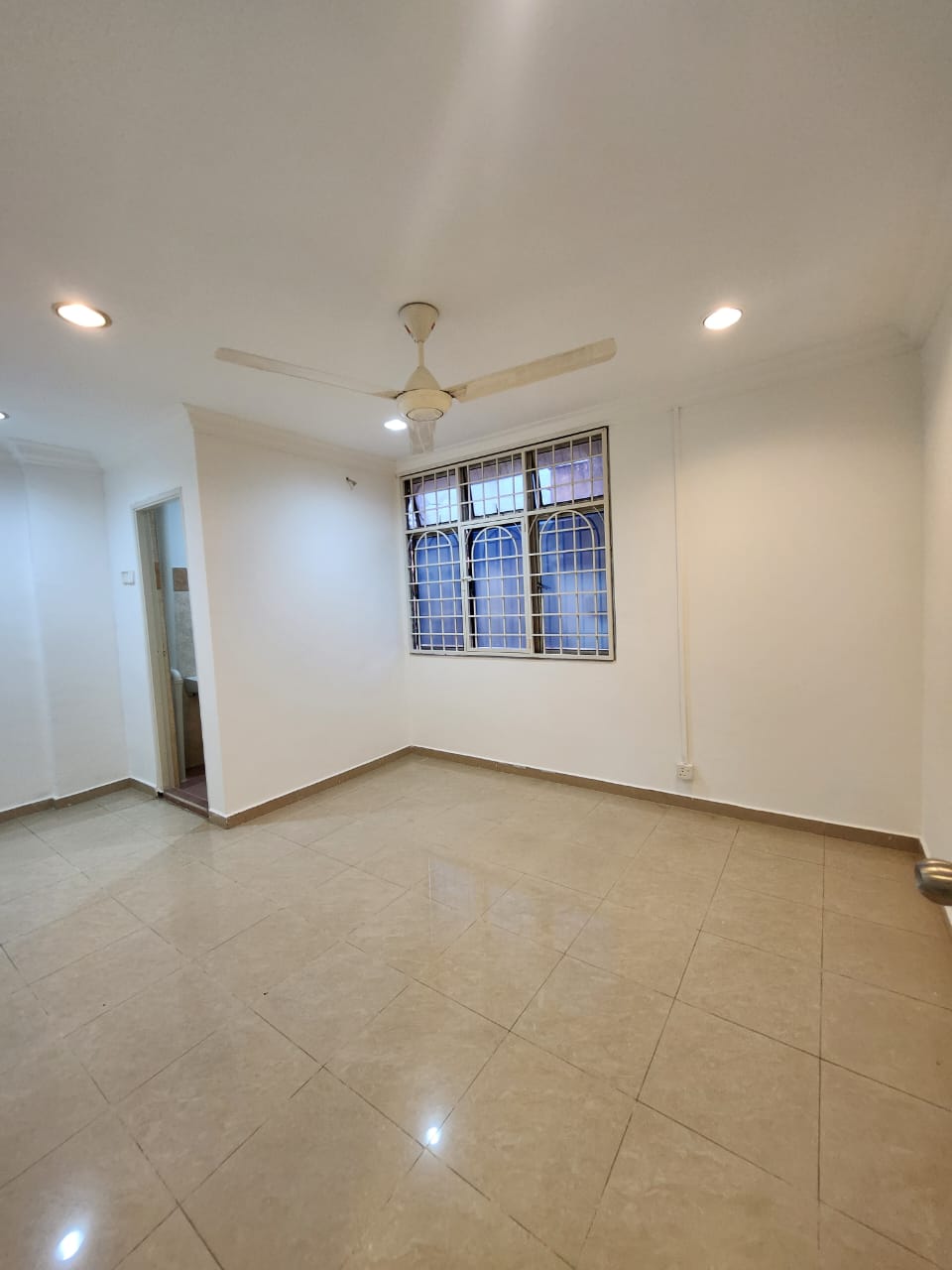 Green View Apartment Taman Pusat Kepong - photo 2