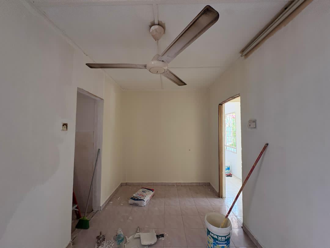 Saujana Apartment Damansara Damai Ground Fully Fur - photo 6