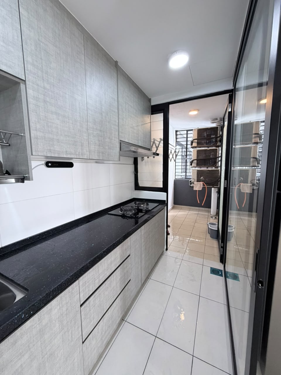 Fully FURNISHED Ken Rimba Condominium Seksyen 16 - photo 2