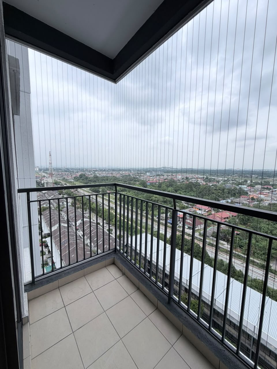 Fully FURNISHED Ken Rimba Condominium Seksyen 16 - photo 3