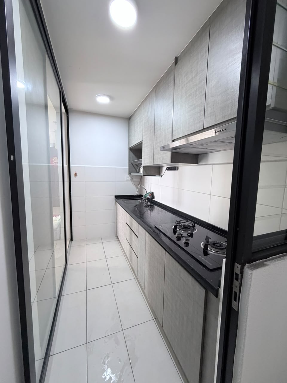 Fully FURNISHED Ken Rimba Condominium Seksyen 16 - photo 5