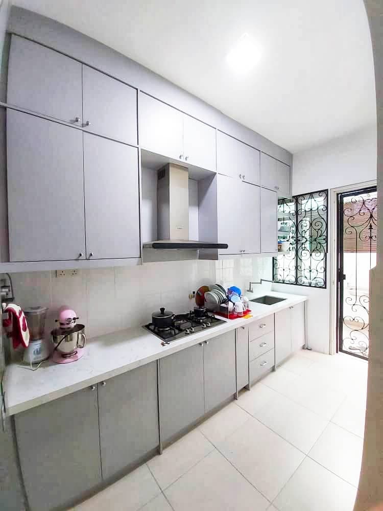 2 Storey Intermediate Terrace The Pines Presint 11 - photo 4