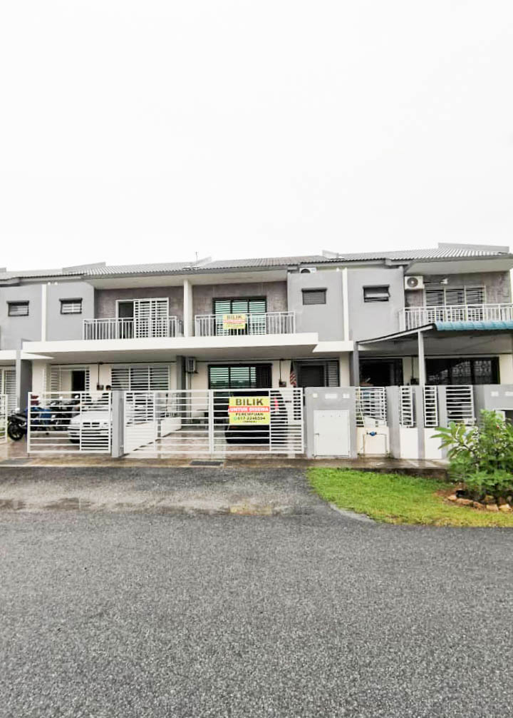 2 Storey Terrace Taman Saujana KLIA, Sepang