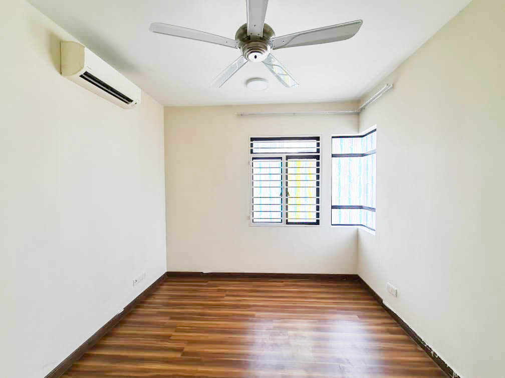 Freehold Condominium Tamara Residences Precint 8 - photo 3