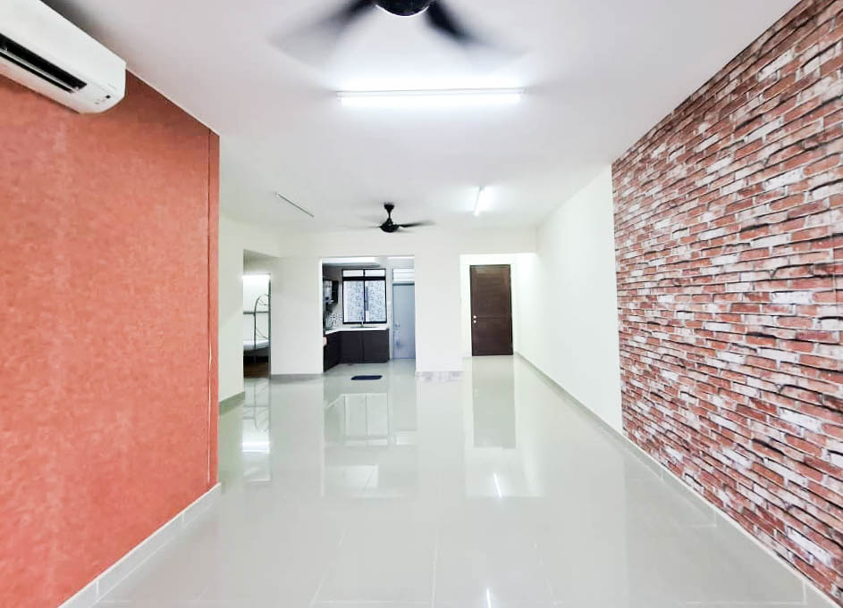 Freehold Lake View Condo Tamara Residence P8