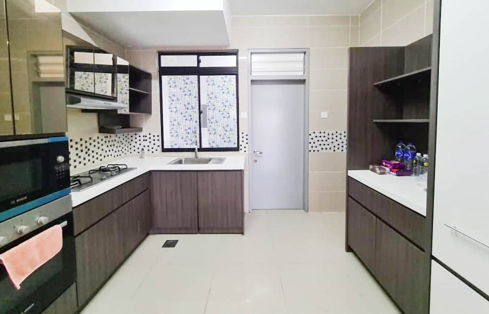 Freehold Lake View Condo Tamara Residence P8 - photo 3