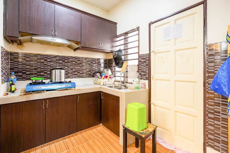 Freehold 2 Storey Terrace Bandar Seri Putra, Bangi - photo 4