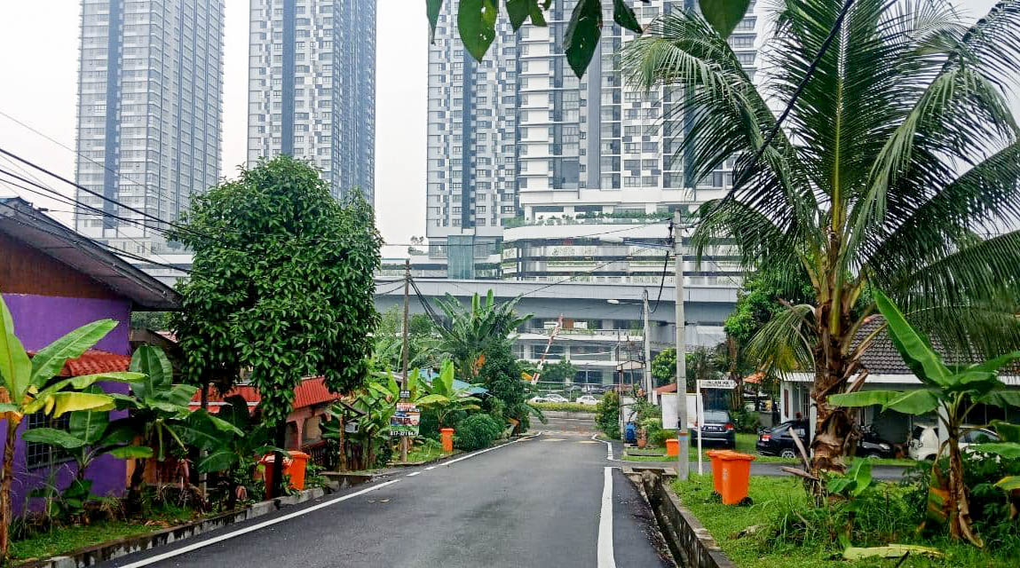 Bungalow Lot Kampung Selamat Kota Damansara - photo 4