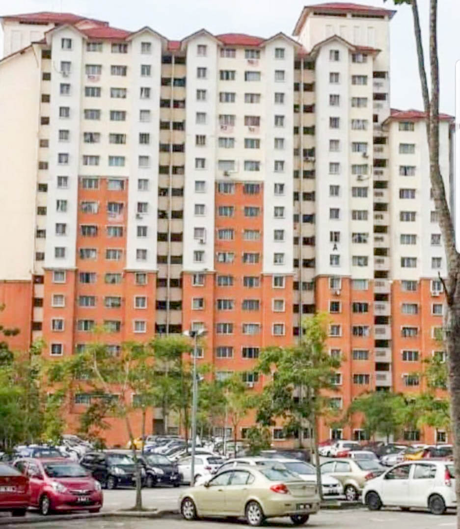 Apartment Putra Damai, Presint 11, Putrajaya - photo 2