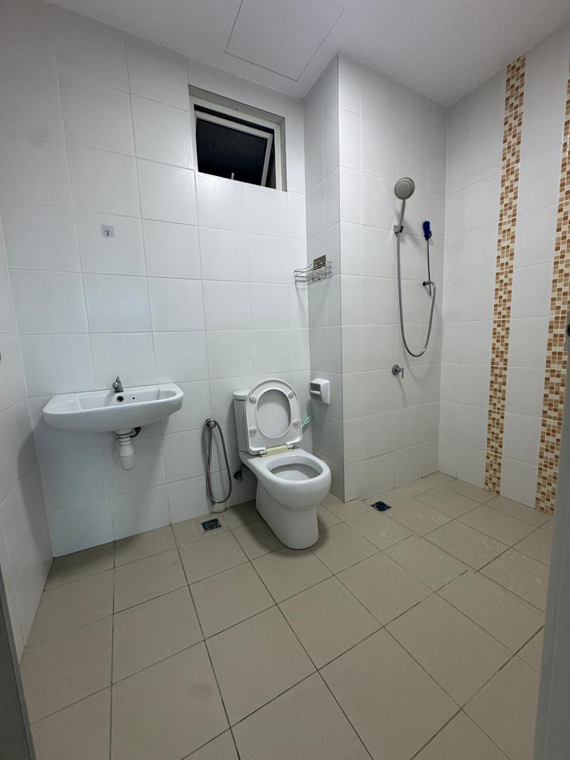 Fiera Vista at Sungai Ara 1400sf - photo 3