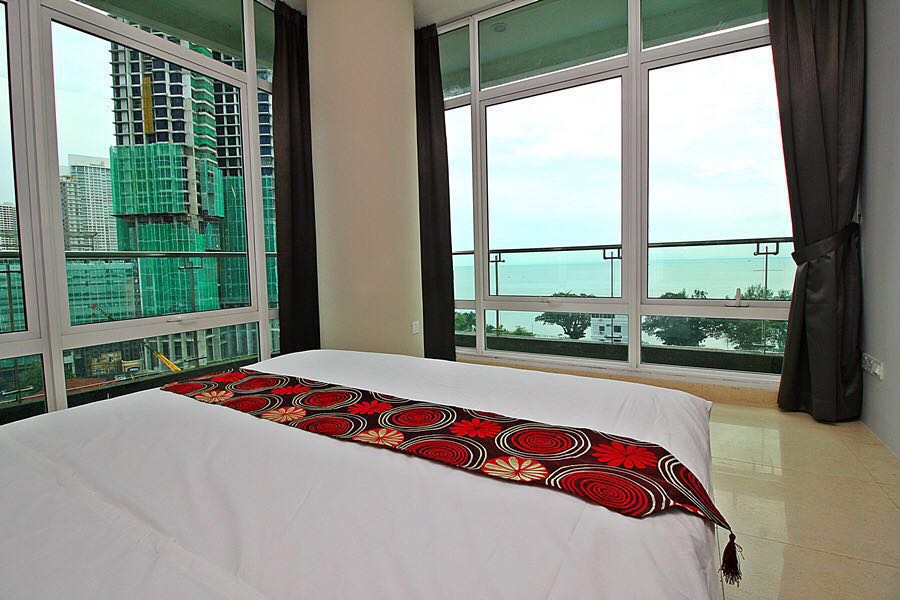 H Residence Super Condo Jalan Kelawai - photo 12