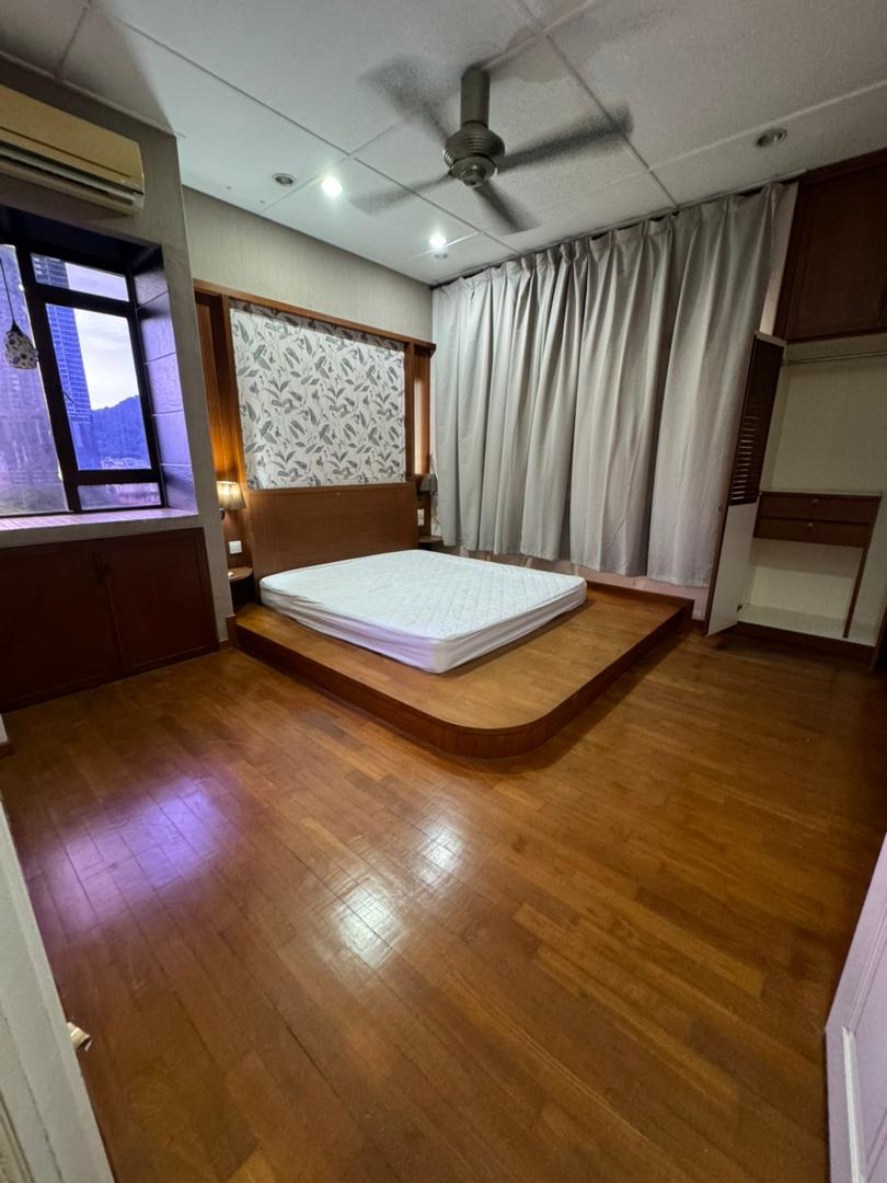 Lavinia Apartments at Sungai Nibong Duplex 2200sf - photo 4