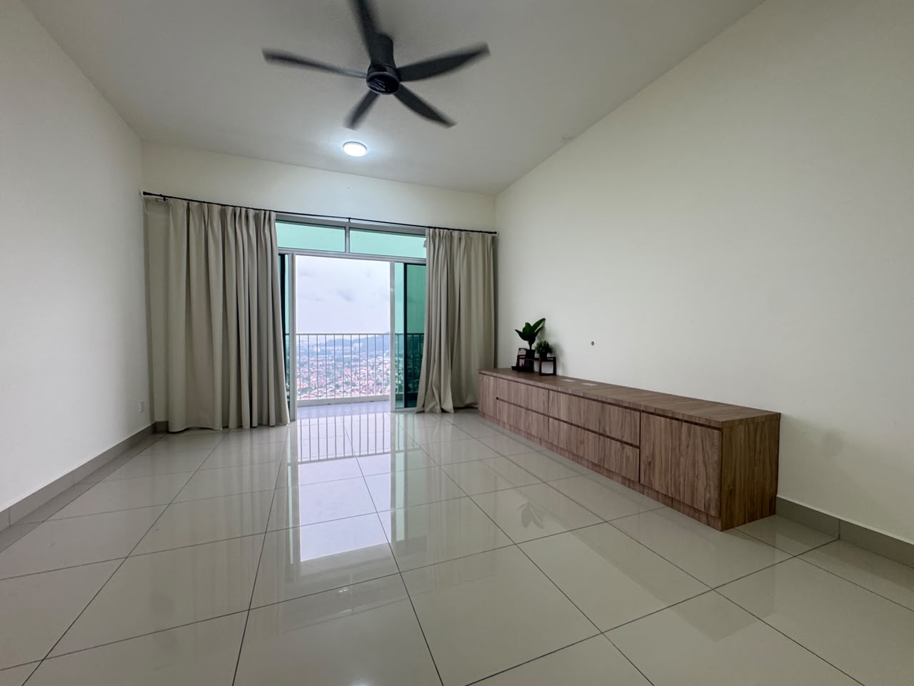 Setia Pinnacle Condo at Sungai Ara 1314sf 2cp