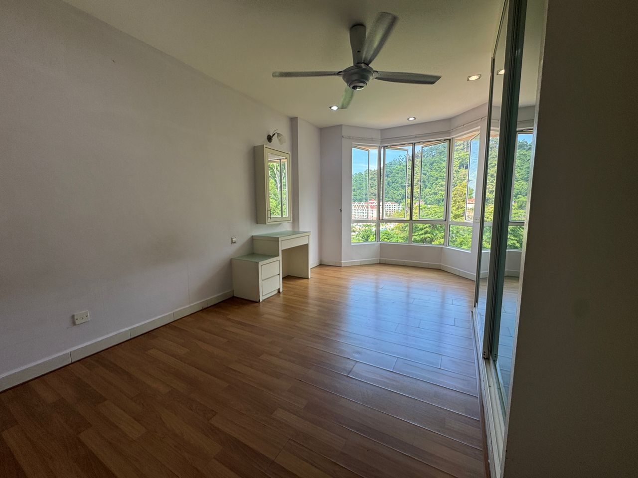 Regency Height at Sungai Ara Cheapest unit - photo 5