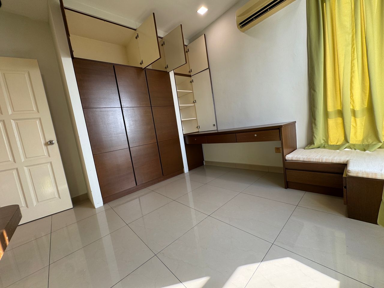 Regency Height at Sungai Ara Cheapest unit - photo 10