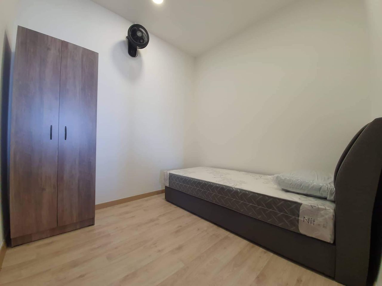 Emporis Residence Fully Furnished Kota Damansara - photo 6