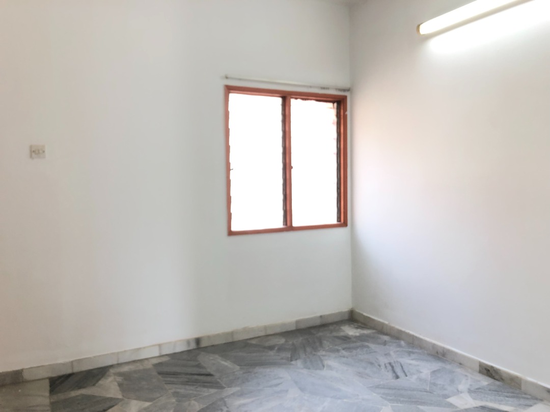 Puchong Taman Wawasan 2 Double Storey House - photo 7