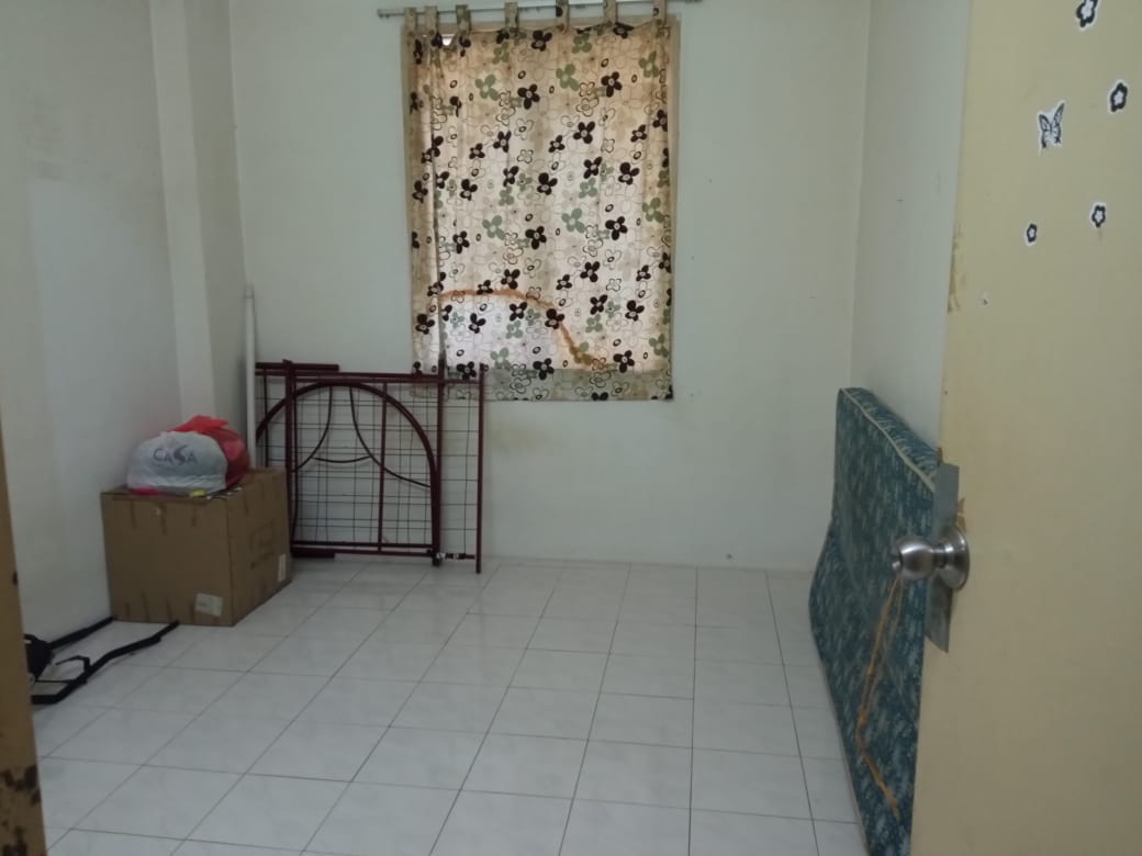 Nilai Desa Palma Apartment Good Location Nice Unit - photo 2
