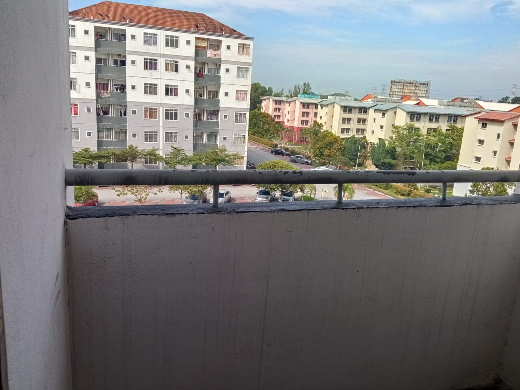 Nilai Desa Palma Apartment Good Location Nice Unit - photo 8