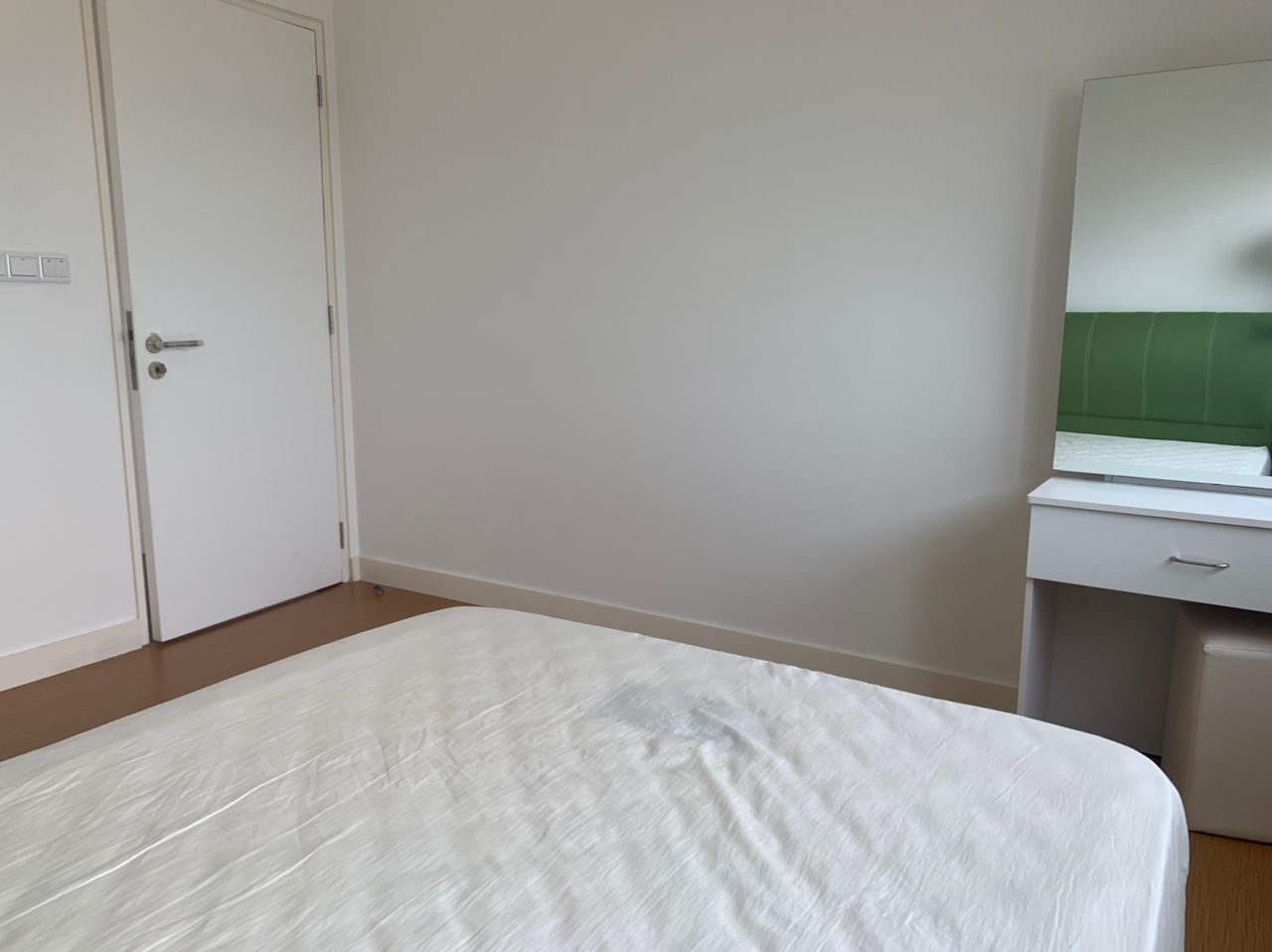 PJ SS2 The Hub 2 Rooms 2 Carparks Fully Furnished - photo 7