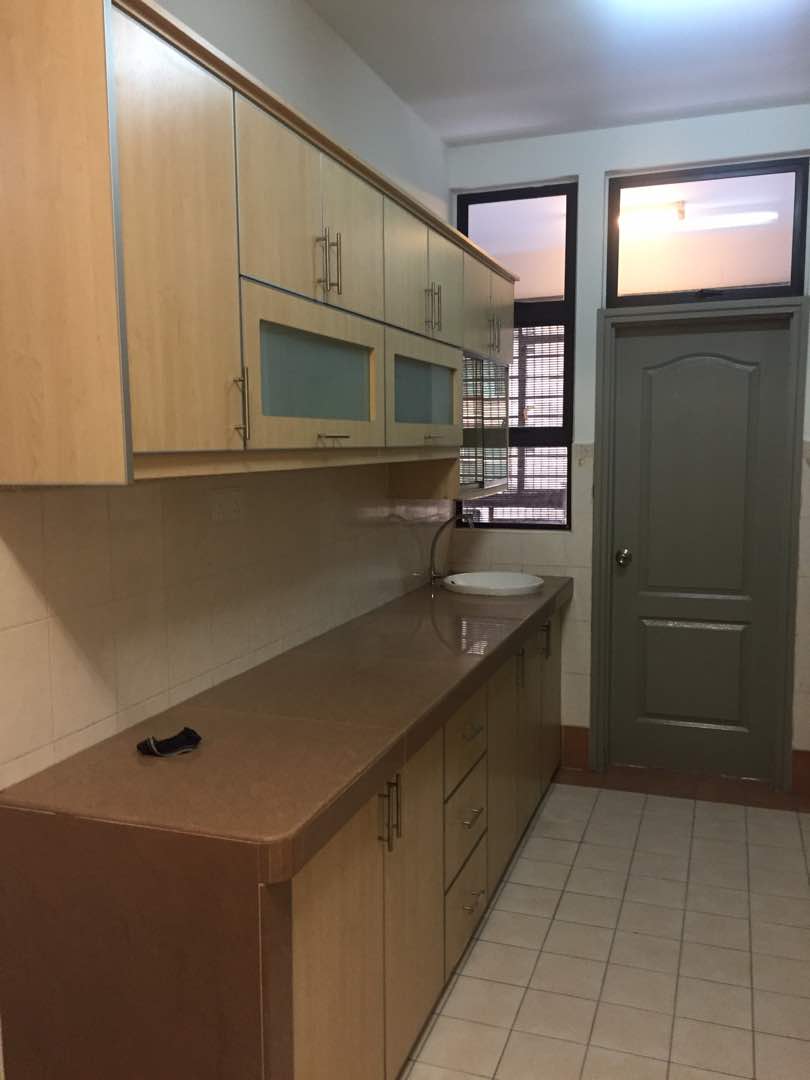 Pelangi Utama Condo Corner Lot PJ Bandar Utama MRT - photo 2