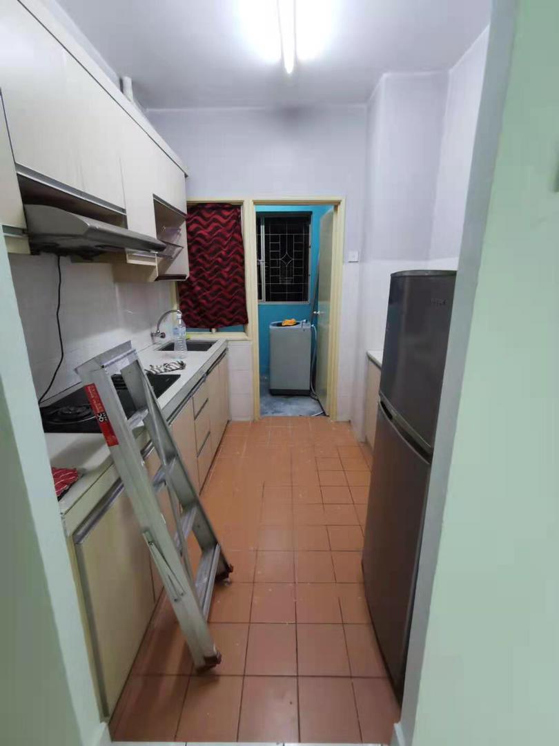 Puchong Taman Wawasan Desa Tanjung Apartment - photo 3
