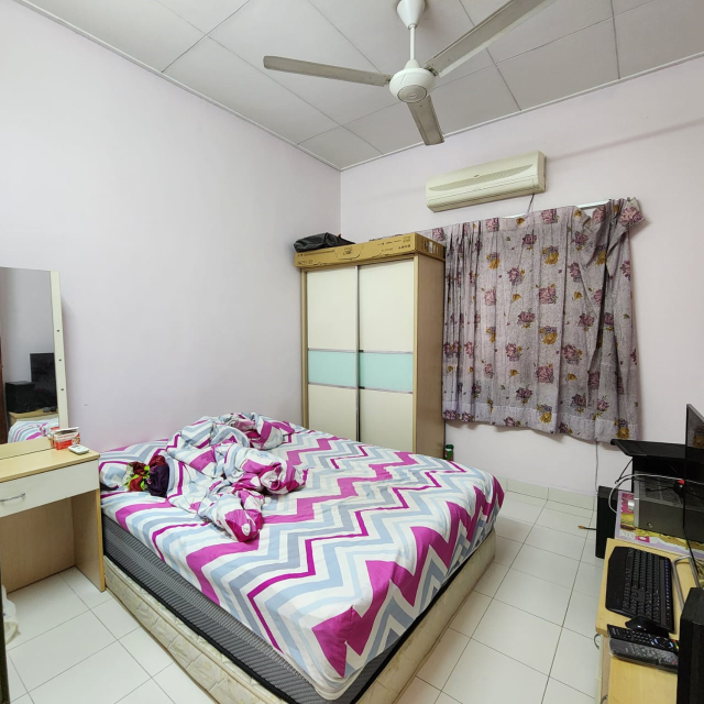 Taman Puchong Tekali Double Storey House - photo 13