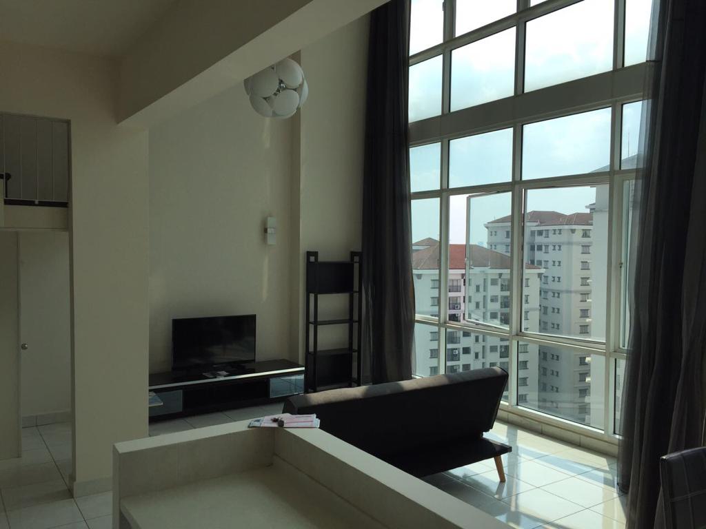 SS2 Casa Suites Duplex SOHO by Dionne - photo 2