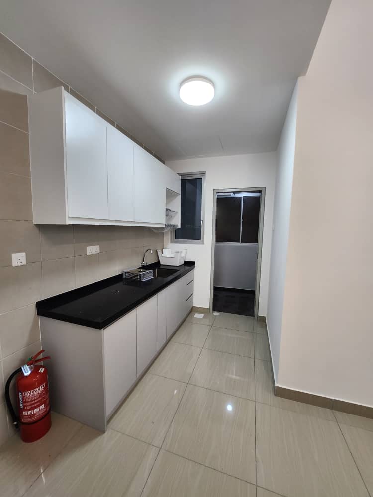 Skylake Condo Taman Putra Perdana Puchong by Jay - photo 3