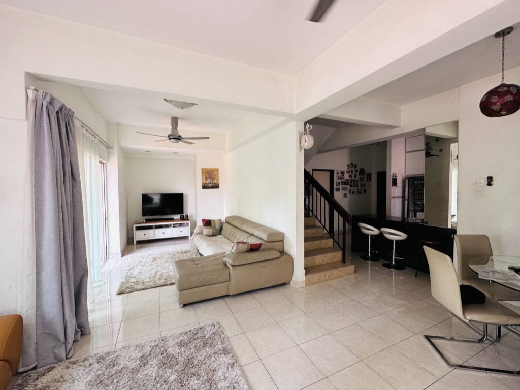 Kelana Mahkota Condo Duplex by Jayden - photo 3