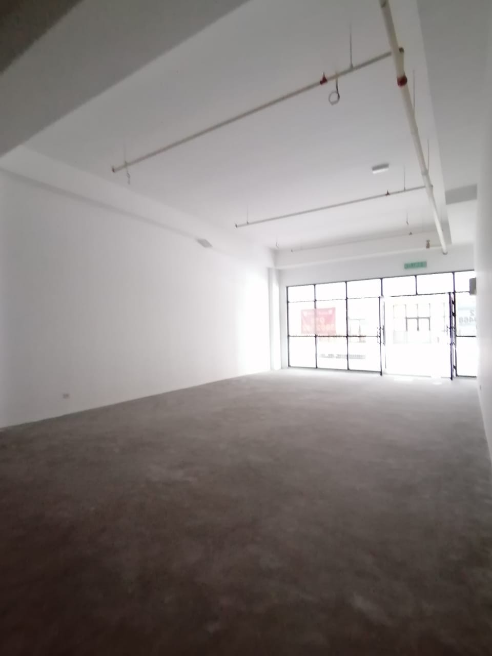 RENT Emporis shoplot for rent by Serene - photo 3