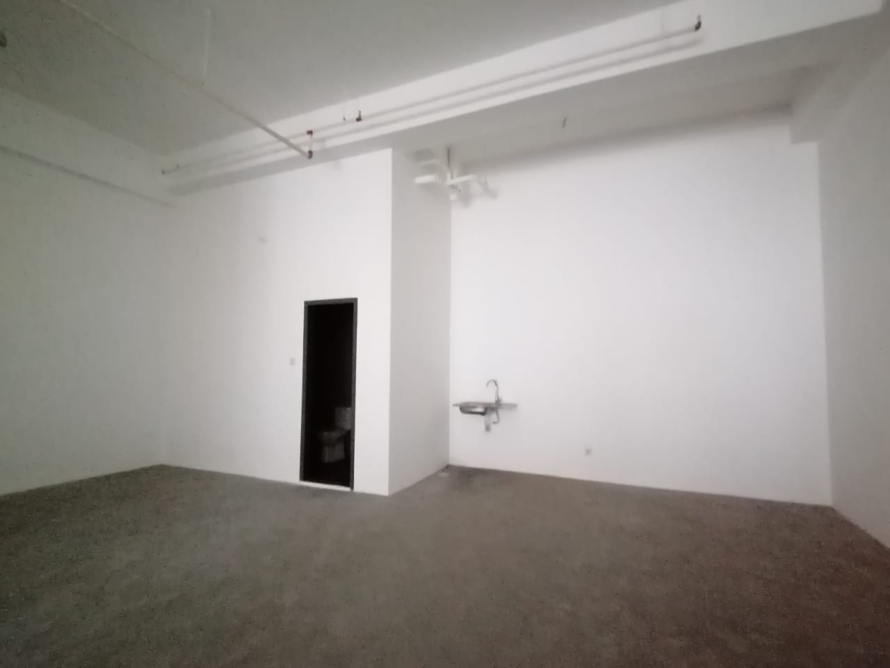 RENT Emporis shoplot for rent by Serene - photo 4