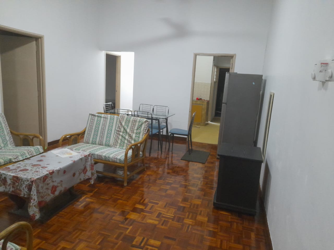 Happy Apartment Seksyen 17 by Dionne - photo 2