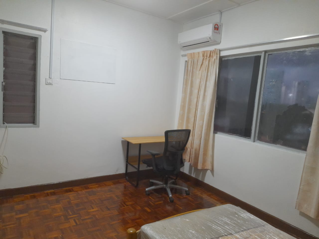 Happy Apartment Seksyen 17 by Dionne - photo 8