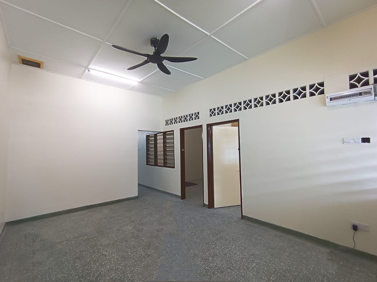 Taman Paramount Seksyen 14 PJ by Dionne - photo 2
