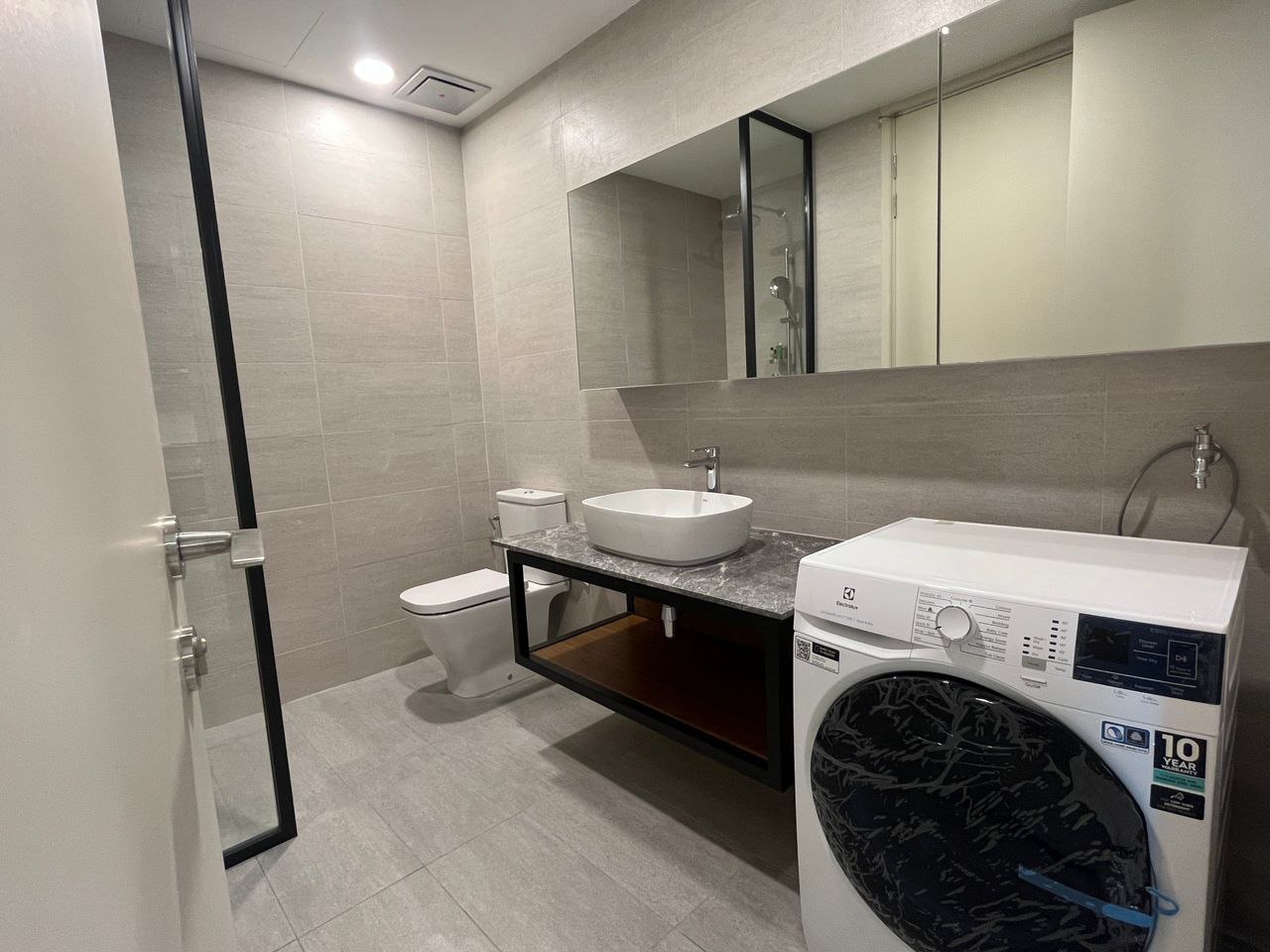 Solaris Parq FF 2R1B1CP For Rent by Crystal Ho - photo 2