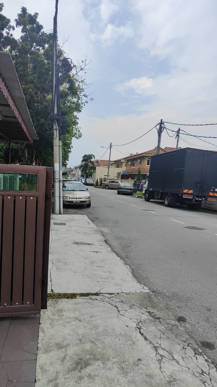Klang Taman Sentosa Double Storey House - photo 4