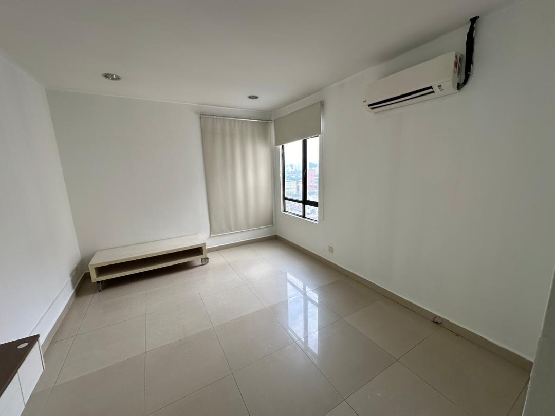 Jalan Kuching Royal Domain Sri Putramas 2 Condo - photo 4