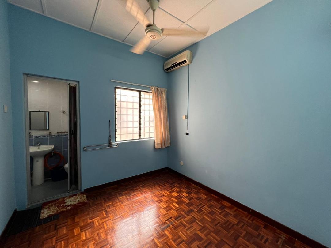 Bandar Sunway PJS 10 double storey house - photo 6