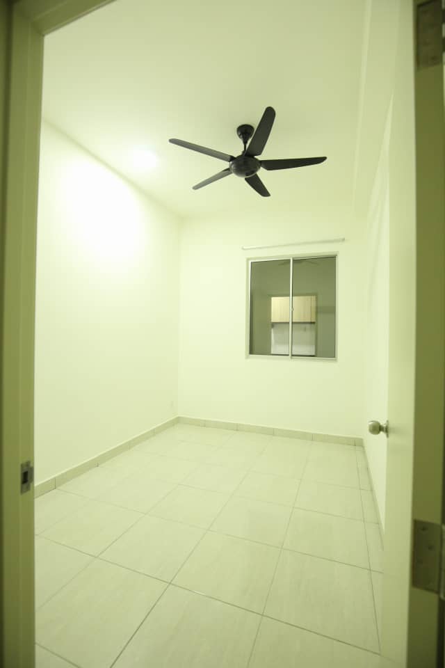 Bsp21 bandar saujana putra sg buloh jenjarom condo - photo 9